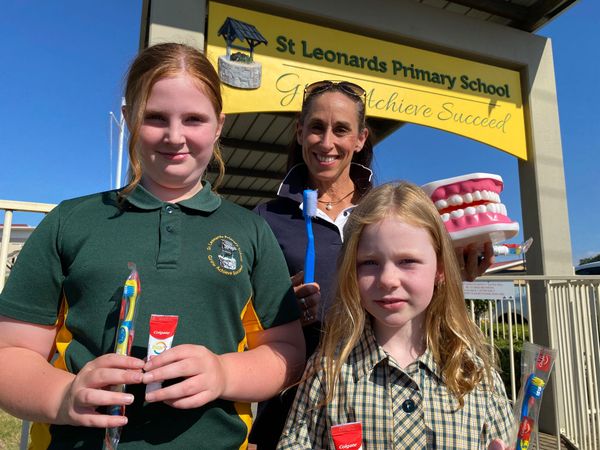 RFDS Tasmania Education Officer, Megs Culhane with St Leonards Primary students.