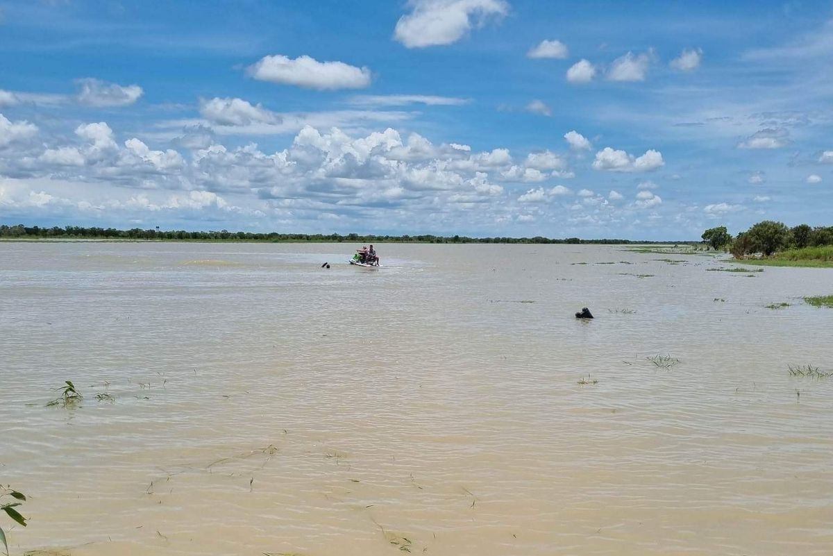 Outback lake in the NT