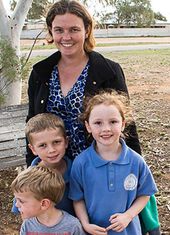 Picture of Fiona and her family