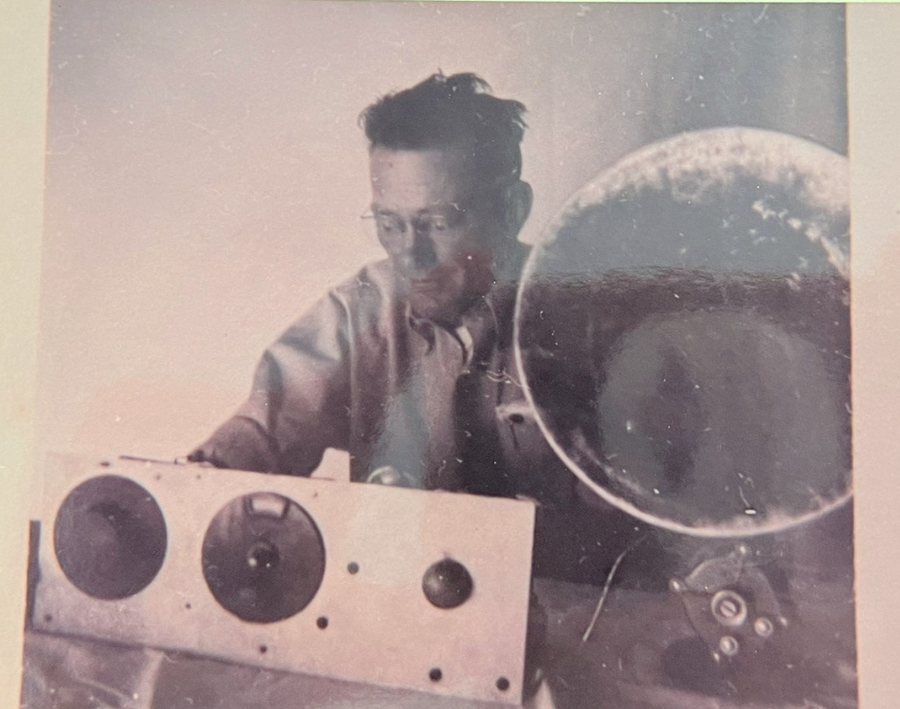 Vernon with radio