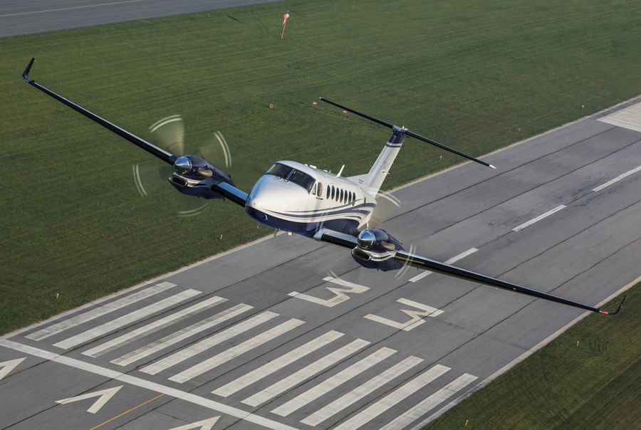 Beechcraft King Air B360 in the air