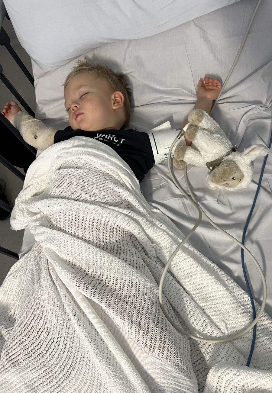 An unconscious Darcy in hospital