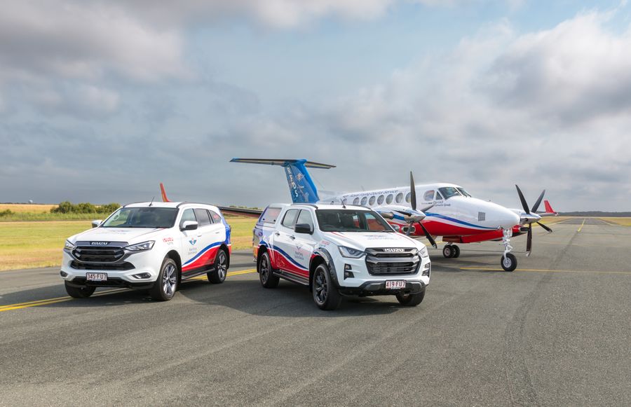 Isuzu Ute Beechcraft Wide Shot