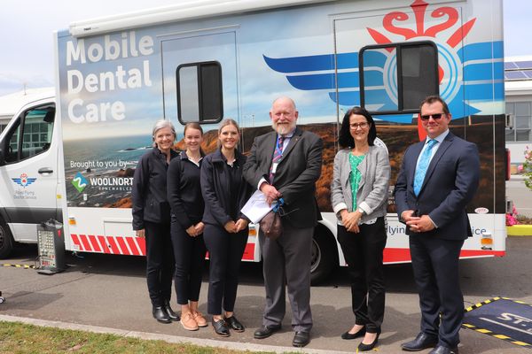 dental truck