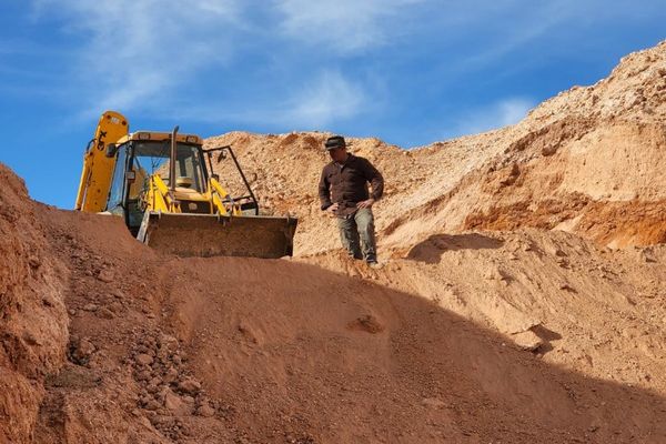Dan in Opal Mining Location in SA