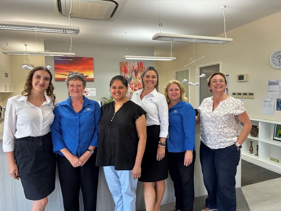 Fallon Gray (3rd from right) with Condobolin team