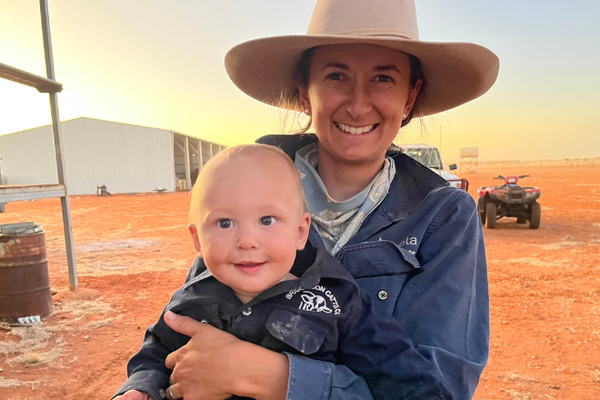 RFDS aircraft in bush