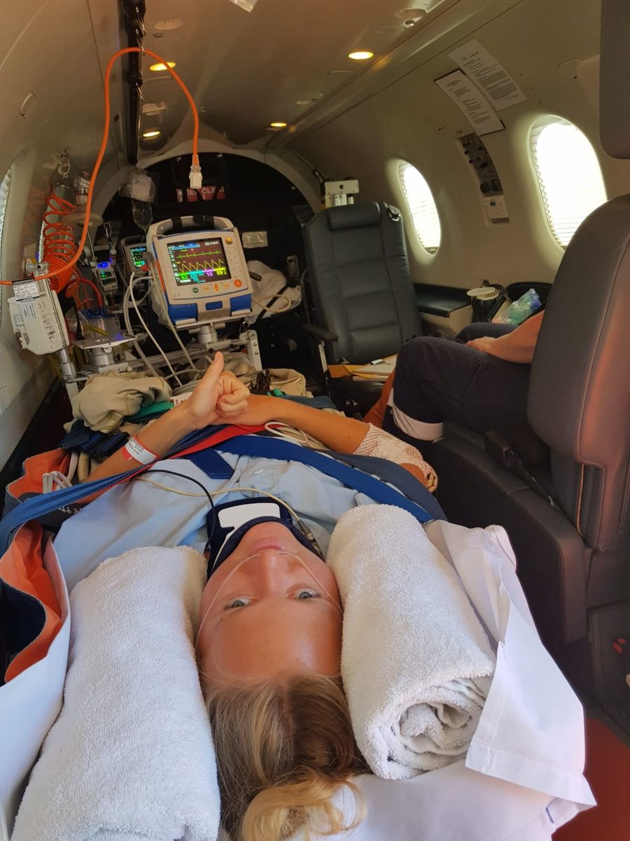 Skrollan on stretcher