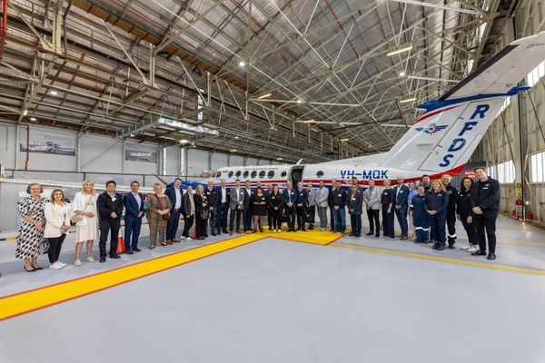 Melbourne Chamber of Commerce tours the Flying Doctor’s hangar