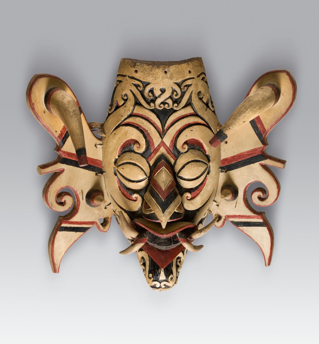 Forbedre Intrusion detail Mask, dragon-hornbill spirit (hudoq) - AGSA Collection
