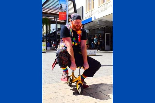 Tom Slater SuperSillyUs  Circus