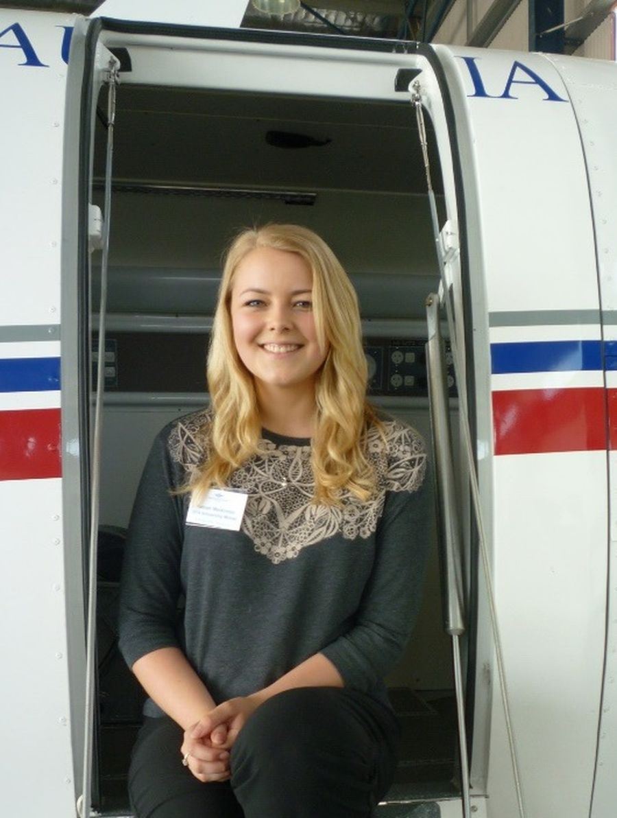 Hannah Mackinnon, 2014 John Flynn Dental Assistant Scholarship recipient