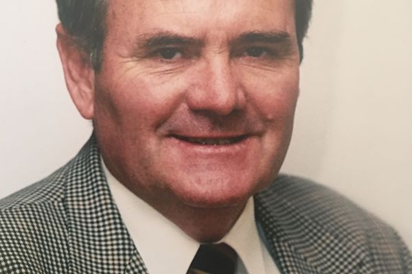 Malcolm White