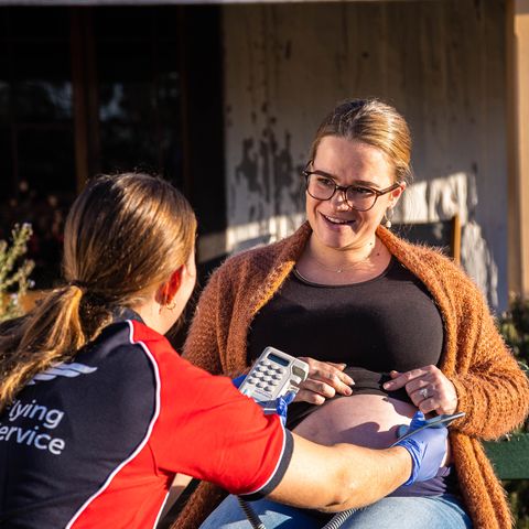 1000 patient contacts