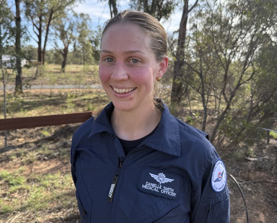 Dr Danielle Smith smiling in uniform 