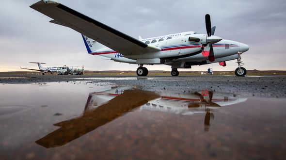 Plane Broken Hill