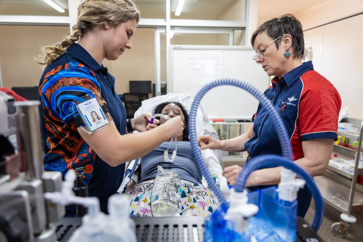 Dr Sophie Ootes training at RFDS Port Augusta Base