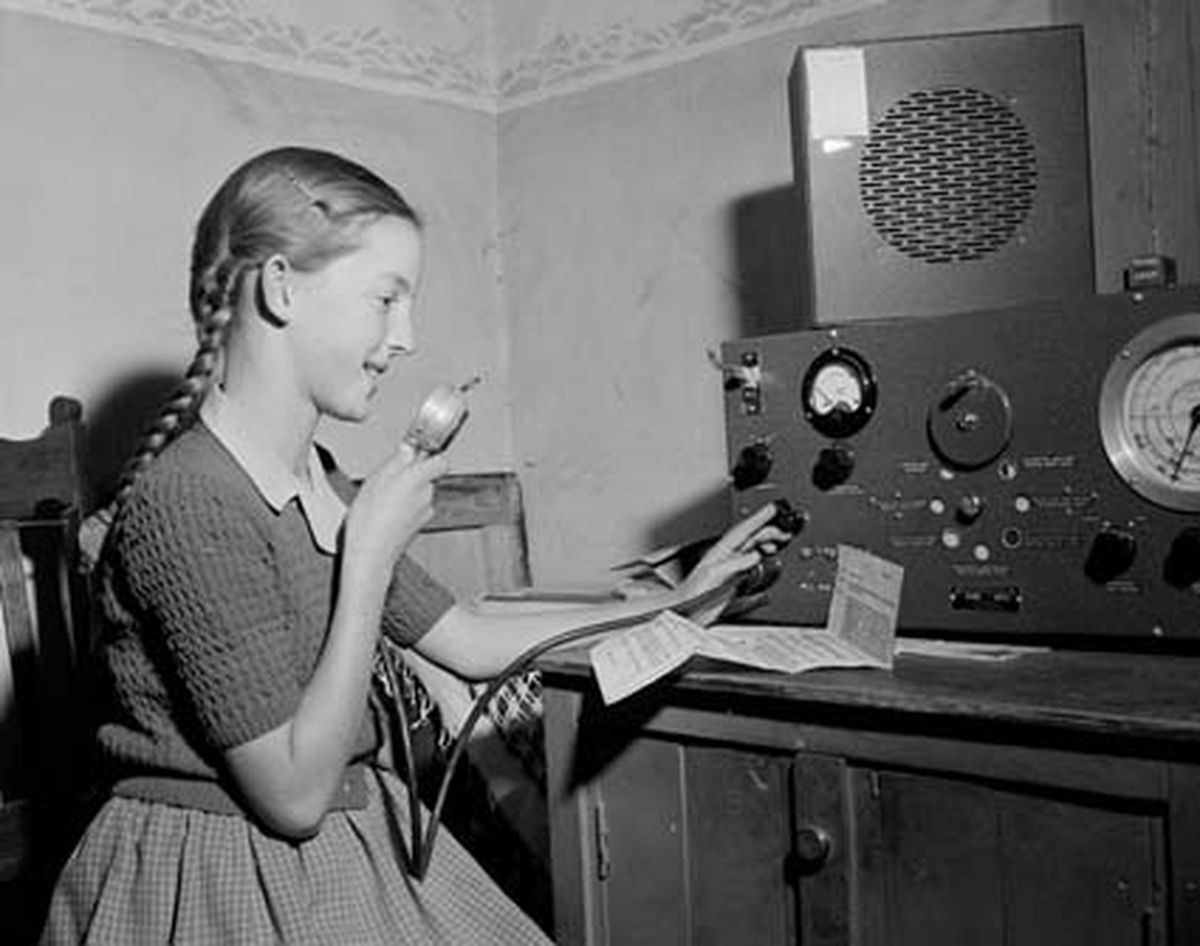 RFDS pedal radio