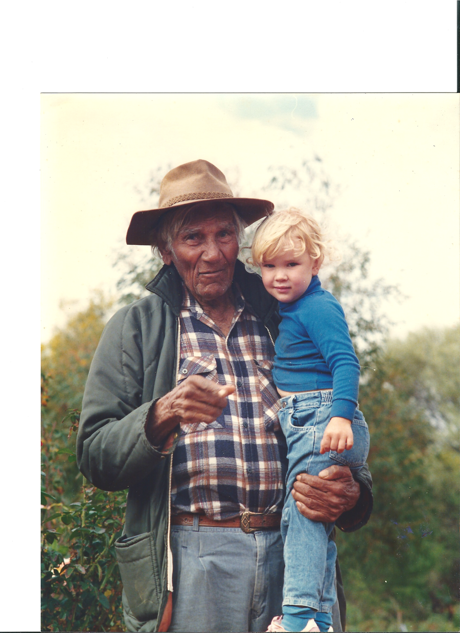 Curbur Station Frank with his daughter