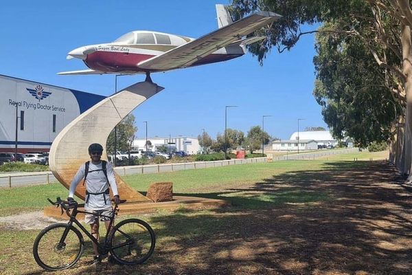 Mount Isa local fundraises for Flying Doctor 