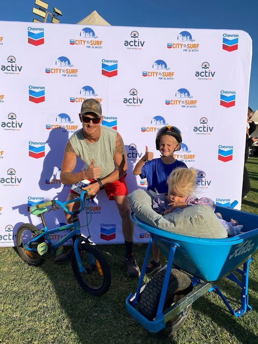 James Brougham and his daughters Halle and Isla
