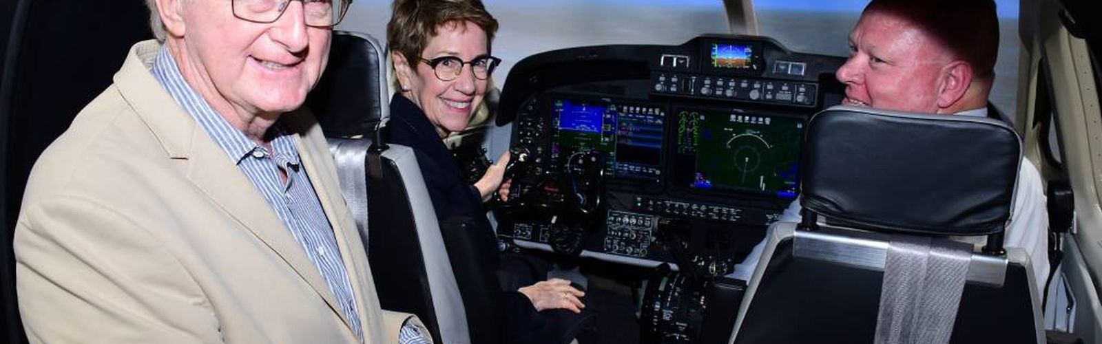 Plane simulator