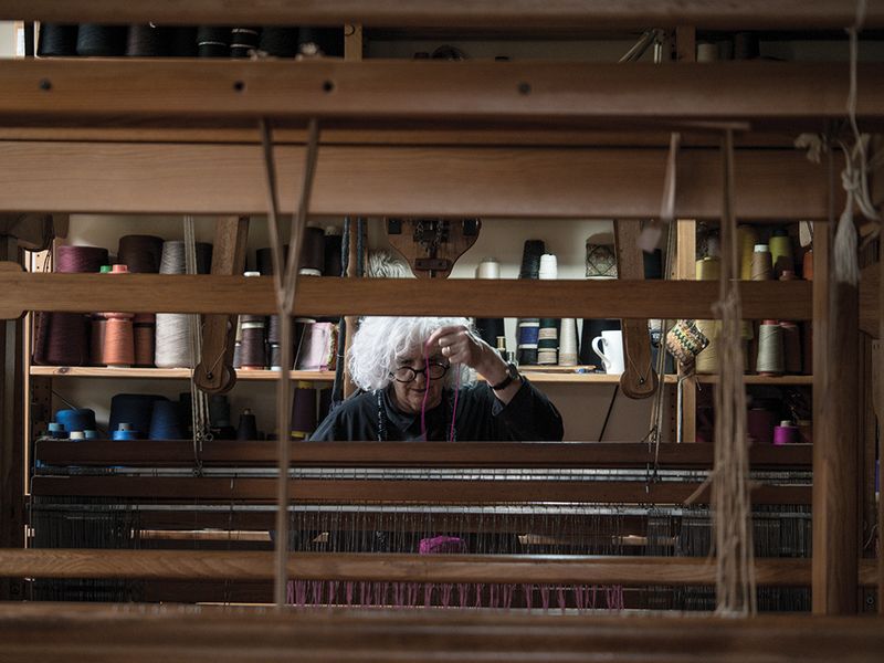 Liz Williamson working loom