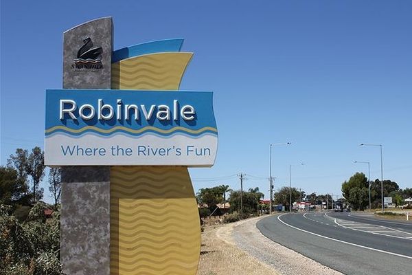 RFDS Victoria hosts health roundtable in Robinvale 