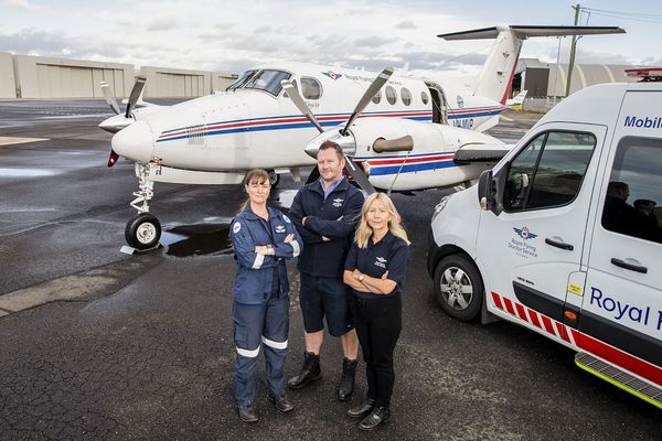 Picture of RFDS vehicle and plane