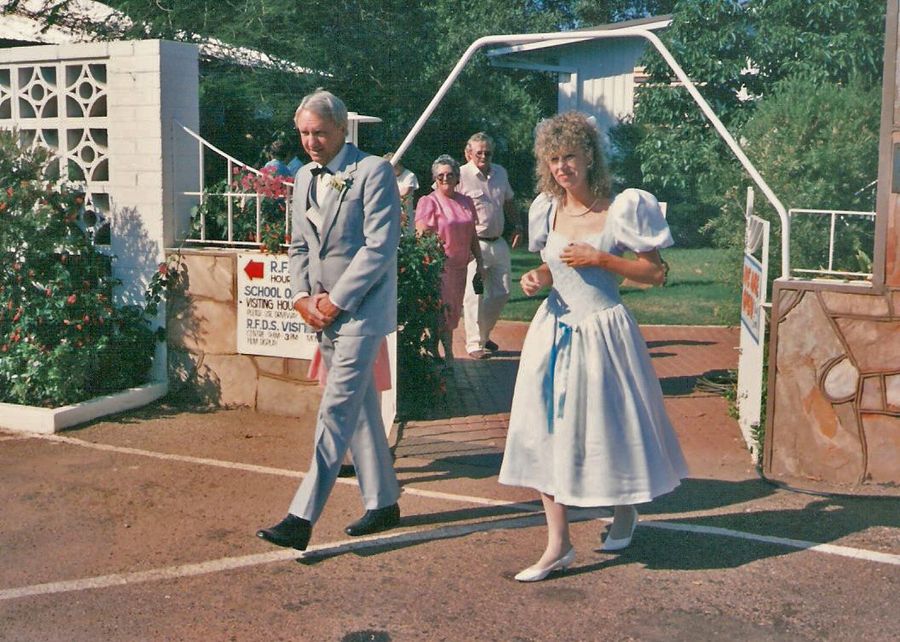 Tex and Lyn in front of the RFDS Mt Isa base