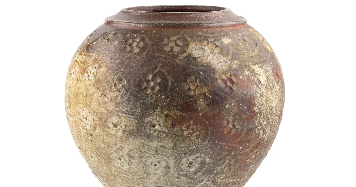 Jar, with roundels