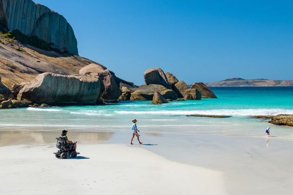 Jaimen and his family on the beach