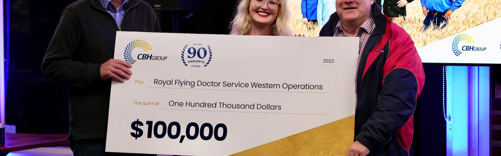 RFDS staff with a PC-12 bearing the Rinehart Medical Foundation logo