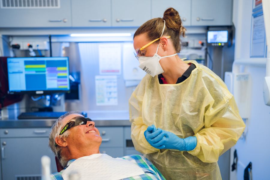 RFDS Dentist 
