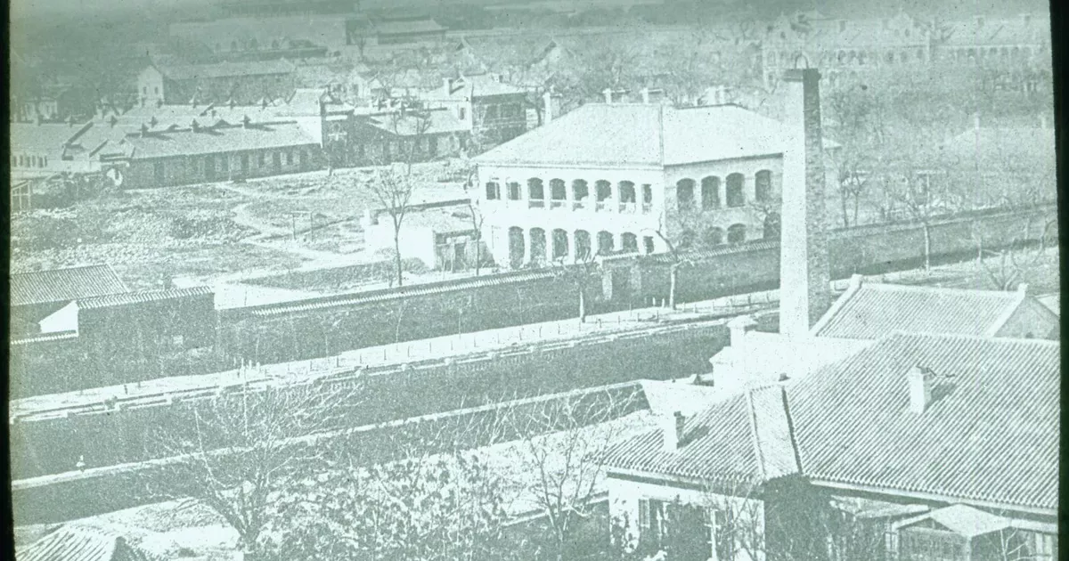 Legations quarters - AGSA Collection