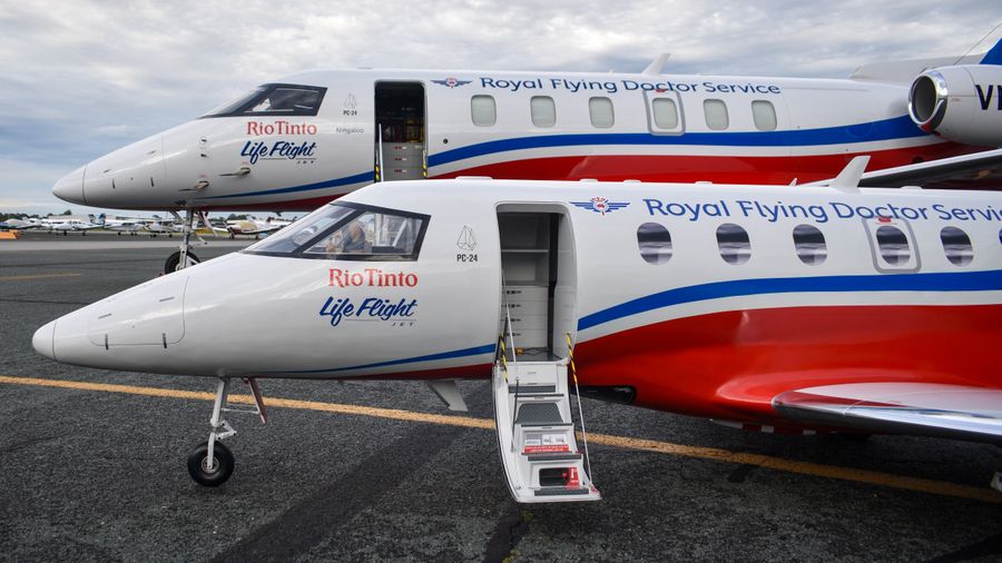 replica plane