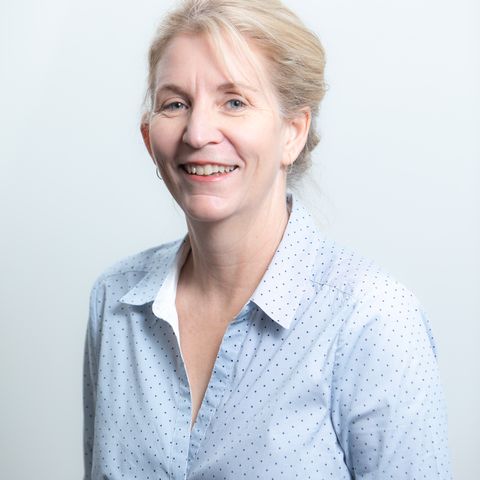 Mrs Jane Williams