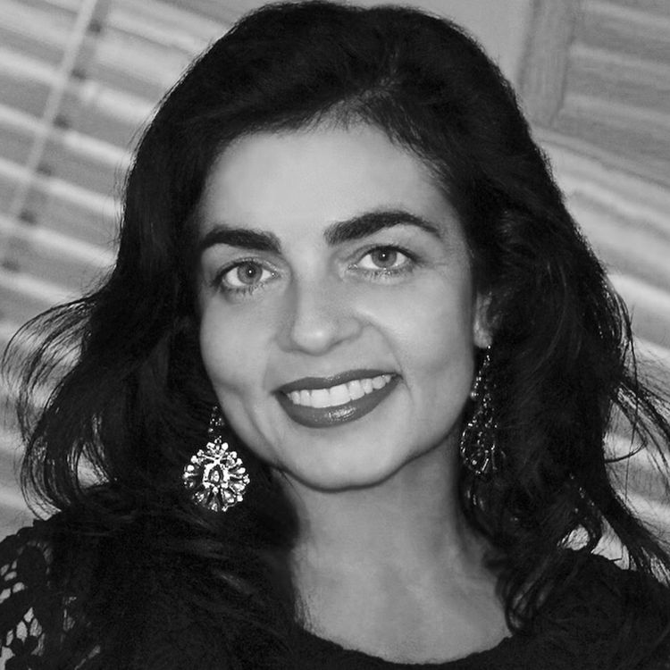 Annalisa Capurro black white portrait version