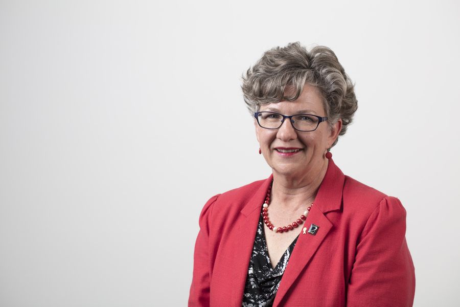 Mrs Georgie Somerset